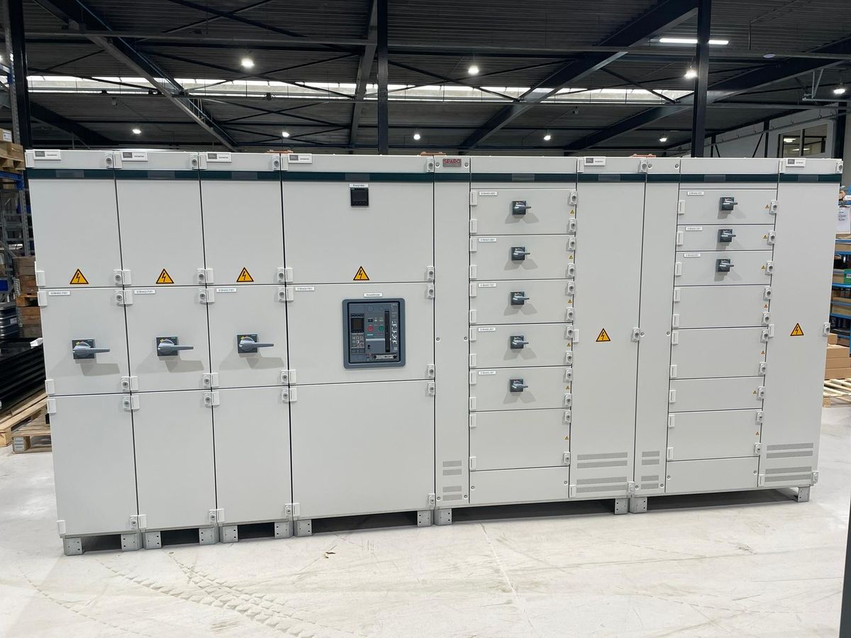 Hoofdverdeler gebouwd door SPARQ